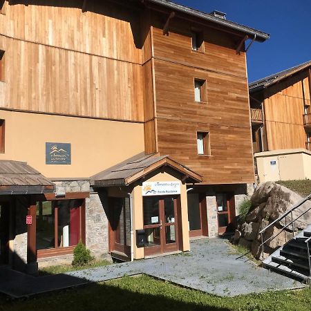T2 Skis Aux Pieds Les Terrasses De La Bergerie Орсьер Экстерьер фото